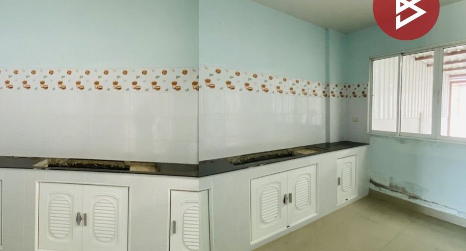 Reihenhaus zum Kauf mit 3 Zimmer in Mueang Samut Songkhram, Samut Songkhram