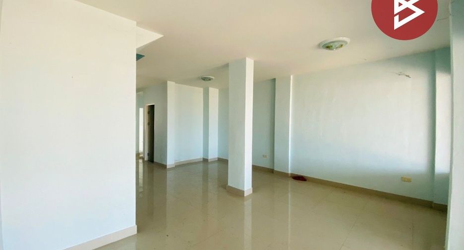 Reihenhaus zum Kauf mit 3 Zimmer in Mueang Samut Songkhram, Samut Songkhram