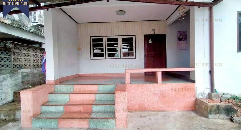 For sale 4 bedrooms house in Suan Luang, Bangkok