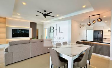 For sale 4 bedrooms house in Huay Yai, Pattaya