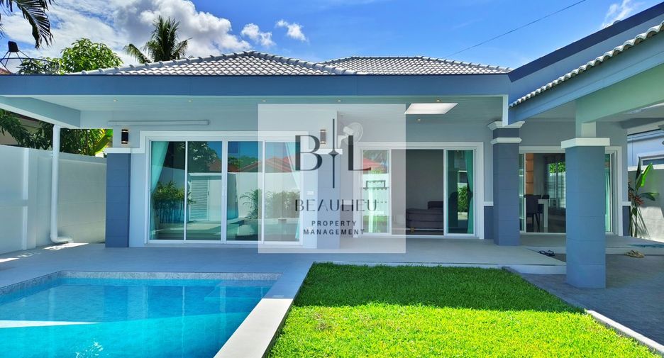 For sale 4 bedrooms house in Huay Yai, Pattaya