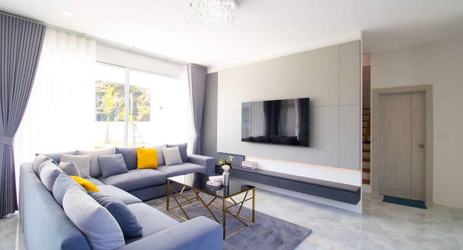 For sale 6 bedrooms house in San Sai, Chiang Mai
