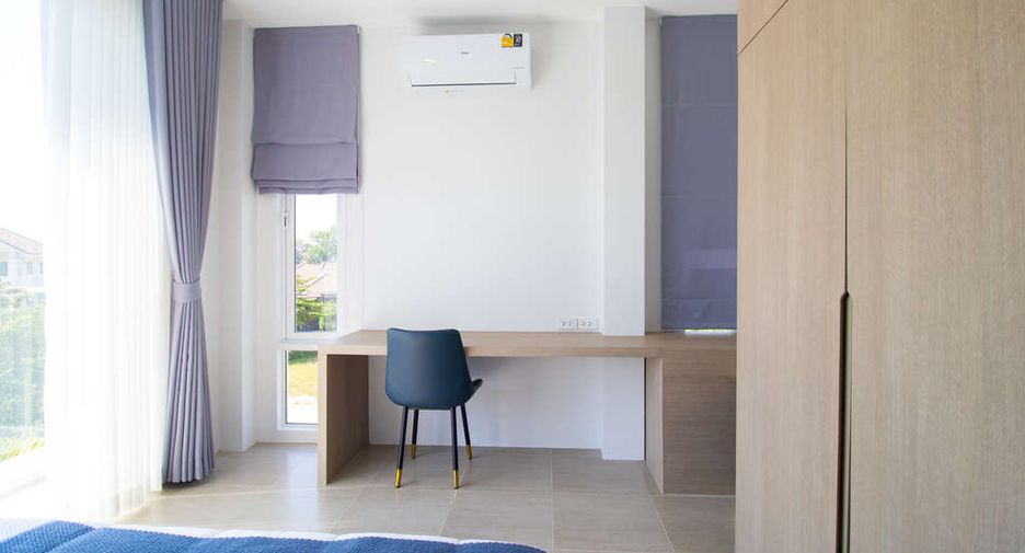 For sale 6 bedrooms house in San Sai, Chiang Mai