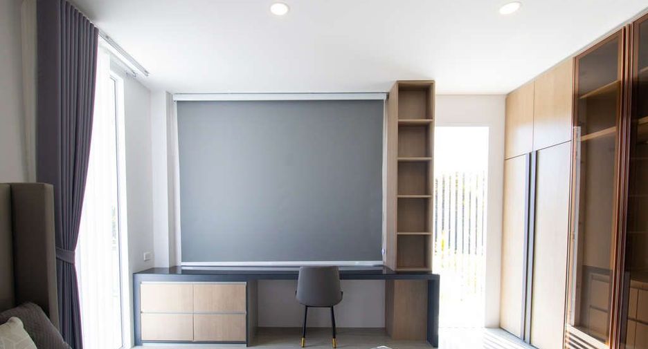 For sale 6 bedrooms house in San Sai, Chiang Mai