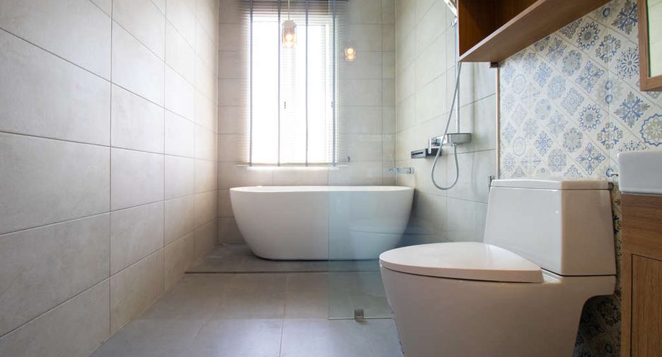 For sale 6 bedrooms house in San Sai, Chiang Mai