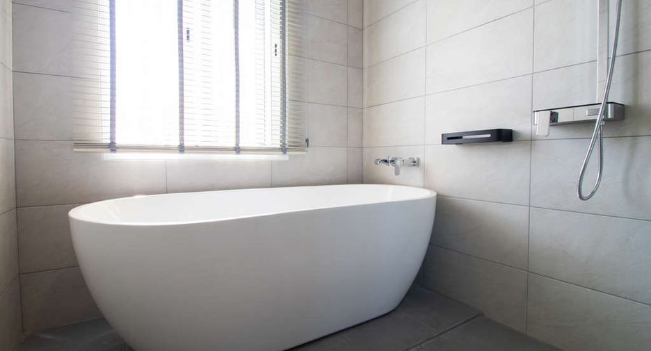 For sale 6 bedrooms house in San Sai, Chiang Mai