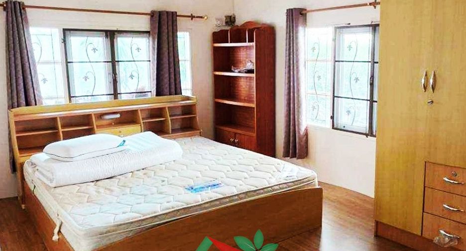 For sale 4 bedrooms house in Nong Khaem, Bangkok