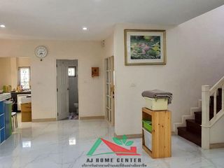 Haus zum Kauf mit 4 Zimmer in Nong Khaem, Bangkok