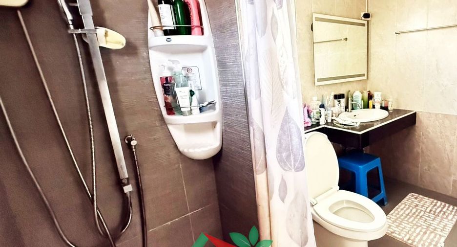 For sale 4 bedrooms house in Nong Khaem, Bangkok