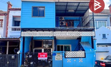 For sale 4 ベッドルーム townhouse in Don Mueang, Bangkok
