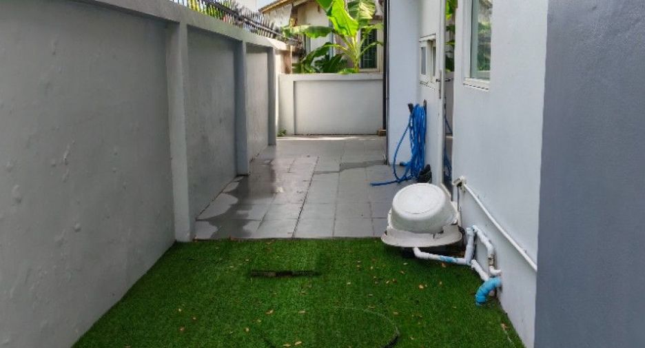 For sale 3 ベッドルーム house in Sai Mai, Bangkok