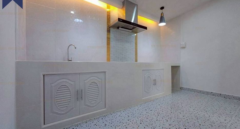 Продажа 2 спальни таунхаус в Mueang Nonthaburi, Нонтабури