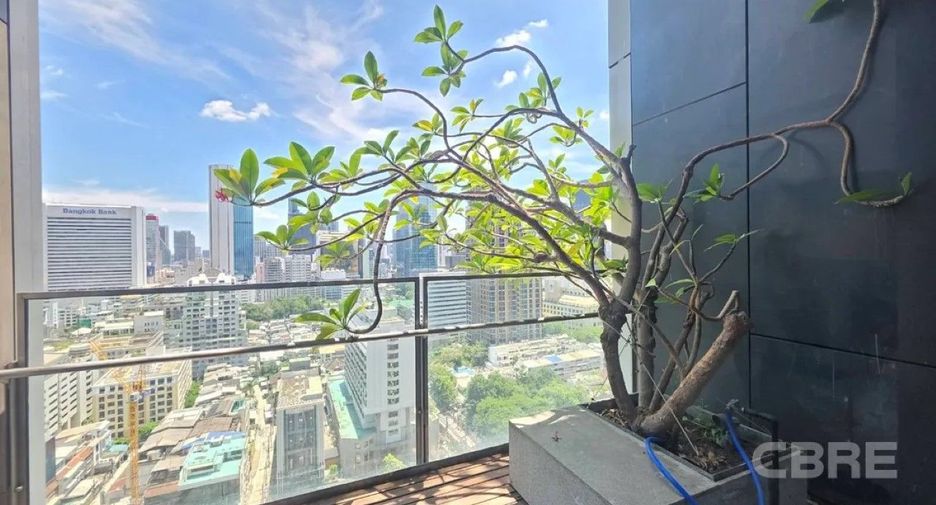 Condo en venta de 3 habitaciones en Sathon, Bangkok