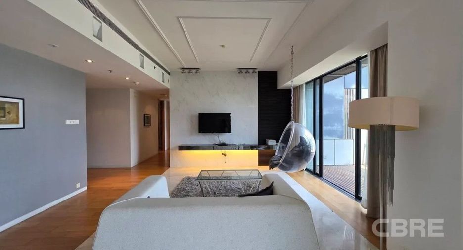 Condo en venta de 3 habitaciones en Sathon, Bangkok