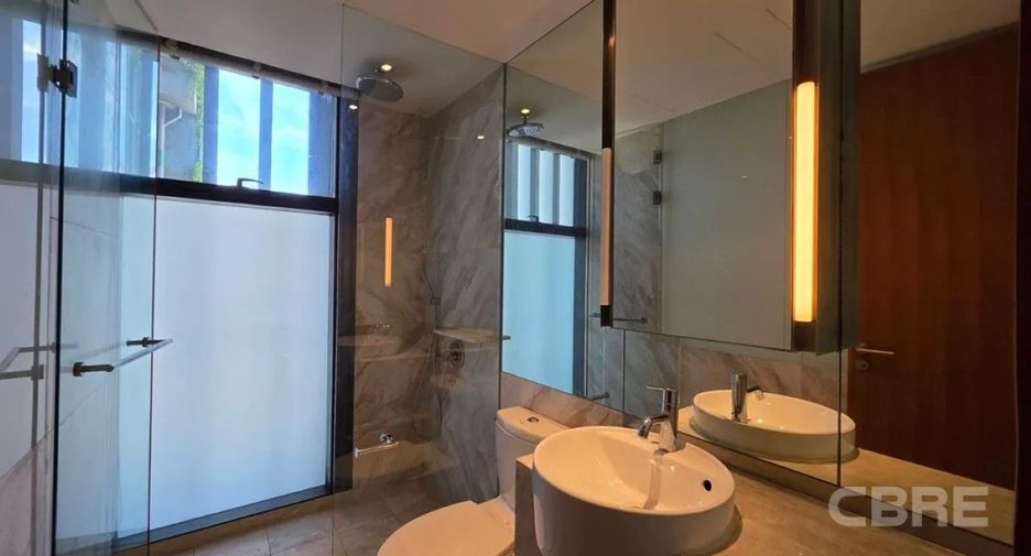 Condo en venta de 3 habitaciones en Sathon, Bangkok