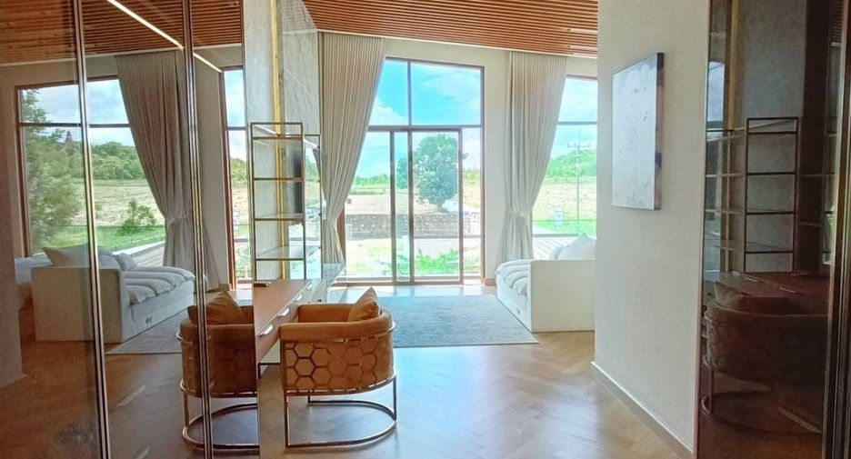 Villa en venta de 5 habitaciones en East Pattaya, Pattaya