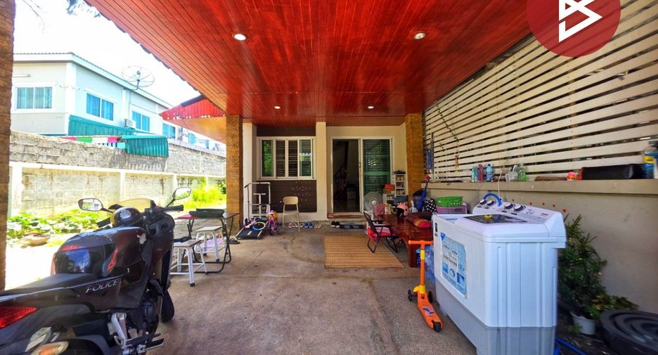 Casa adosada en venta de 2 habitaciones en Bang Bo, Samut Prakan