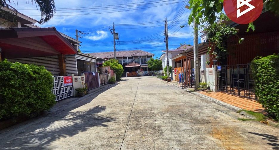 Casa adosada en venta de 2 habitaciones en Bang Bo, Samut Prakan