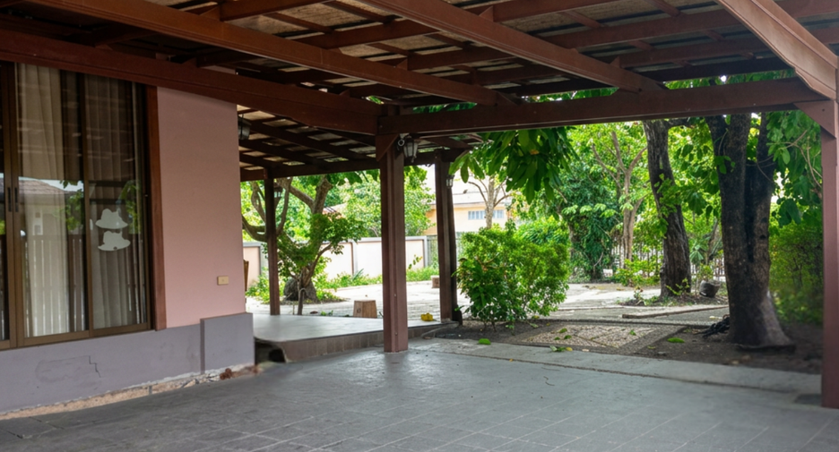 Casa en venta de 4 habitaciones en Lam Luk Ka, Pathum Thani