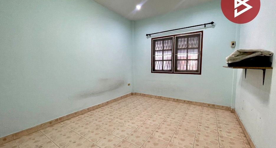 For sale 3 bedrooms house in Si Racha, Chonburi