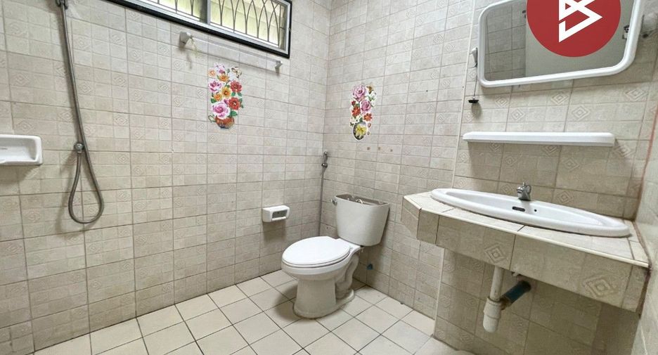 For sale 3 bedrooms house in Si Racha, Chonburi