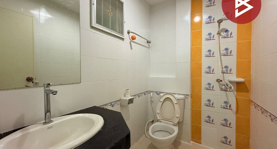 For sale 2 ベッドルーム townhouse in Bang Phli, Samut Prakan