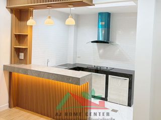 Casa adosada en venta de 3 habitaciones en Bueng Kum, Bangkok