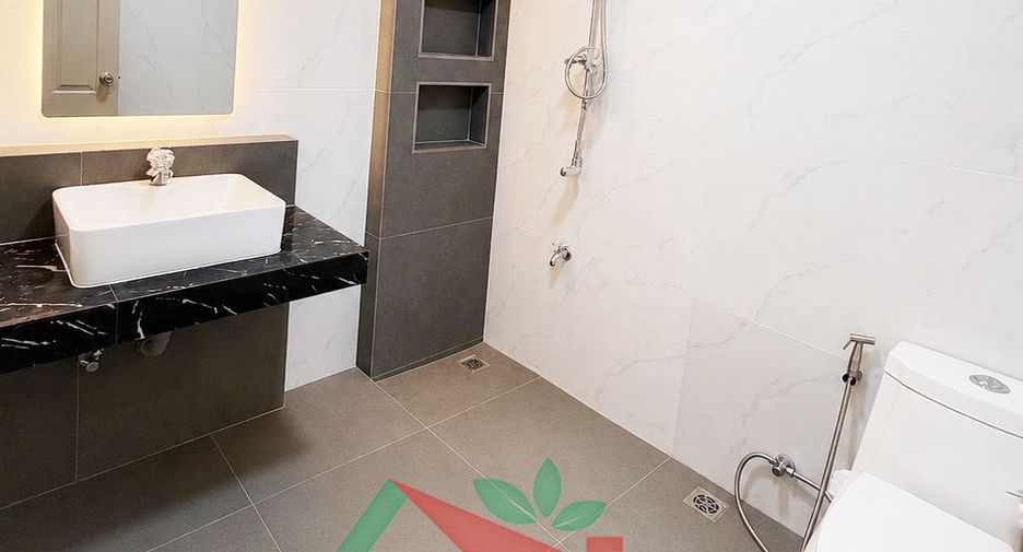 Продажа 3 спальни таунхаус в Буенг Кум, Бангкок