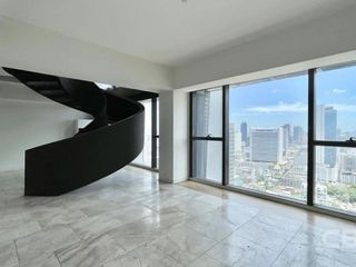 For sale 4 bedrooms condo in Sathon, Bangkok
