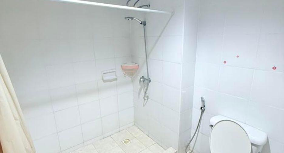 For rent studio condo in South Pattaya, Pattaya