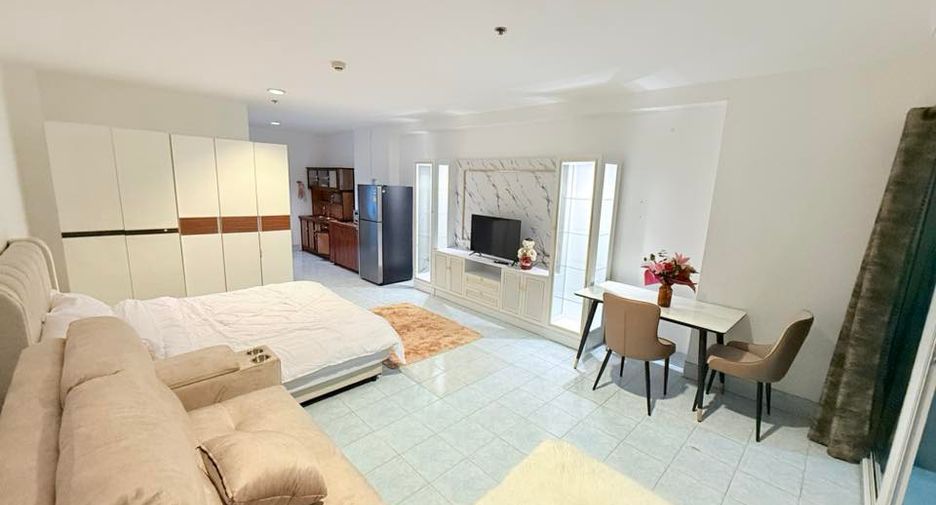 For rent studio condo in South Pattaya, Pattaya