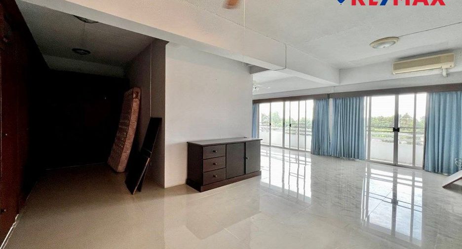 For sale 2 bedrooms condo in Sattahip, Chonburi