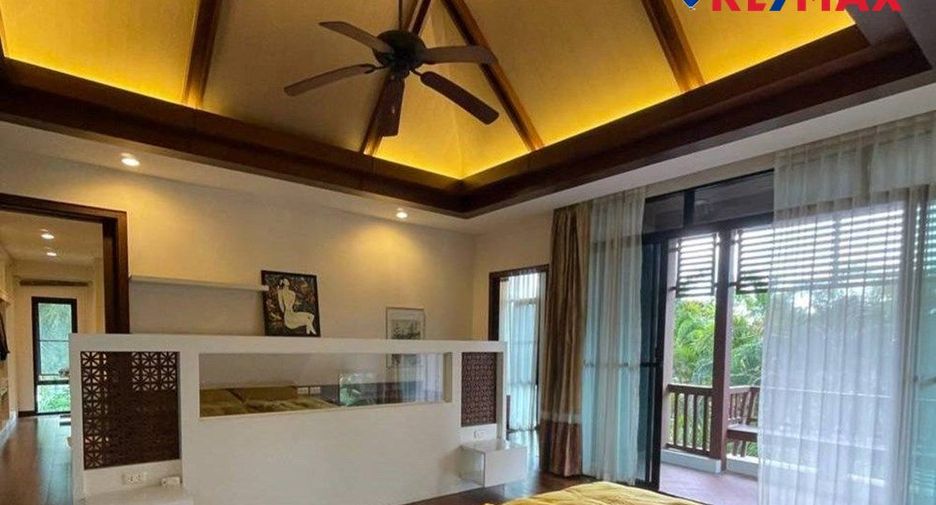 For sale 3 bedrooms house in East Pattaya, Pattaya