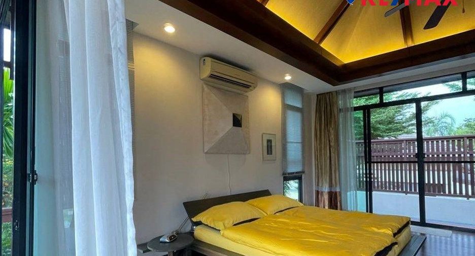 For sale 3 bedrooms house in East Pattaya, Pattaya