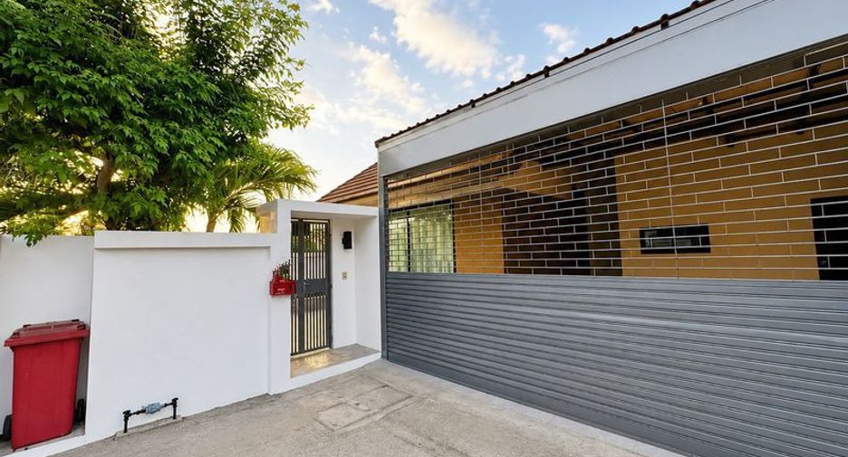 À vendre 2 chambres maison à Huay Yai, Pattaya