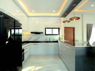 Продажа 3 спальни вилла в Банг Сарай, Паттайя