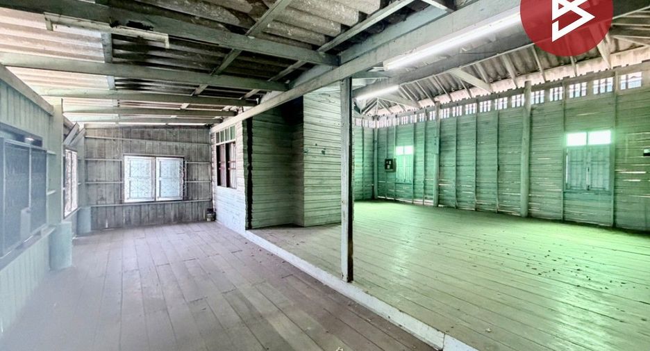 À vendre 3 chambres maison à Mueang Chon Buri, Chonburi