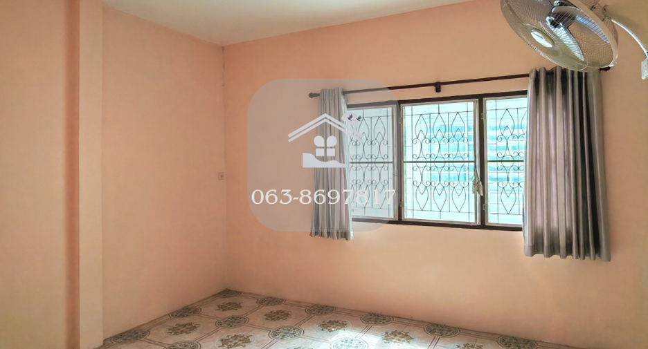 For sale 2 ベッドルーム townhouse in Hua Hin, Prachuap Khiri Khan