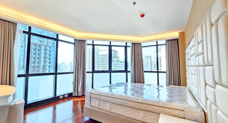 Apartment zur Miete mit 3 Zimmer in Khlong Toei, Bangkok