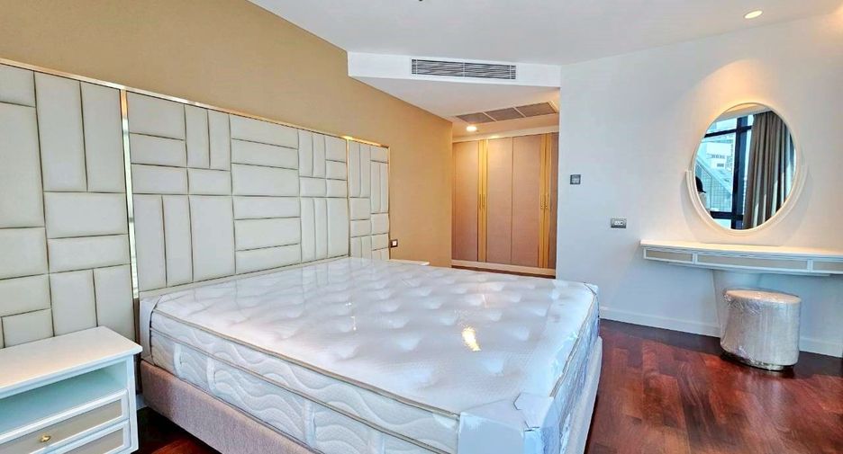 Apartment zur Miete mit 3 Zimmer in Khlong Toei, Bangkok