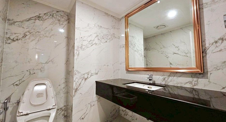Apartment zur Miete mit 3 Zimmer in Khlong Toei, Bangkok