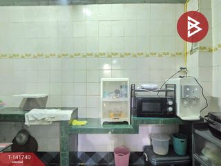 For sale 3 bedrooms townhouse in Mueang Samut Prakan, Samut Prakan