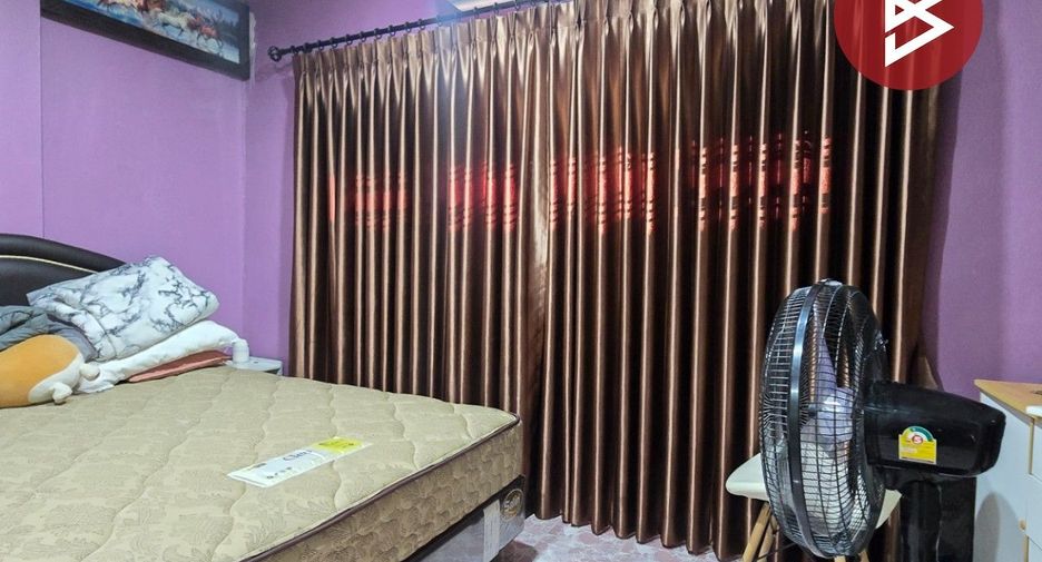 Reihenhaus zum Kauf mit 3 Zimmer in Mueang Samut Prakan, Samut Prakan