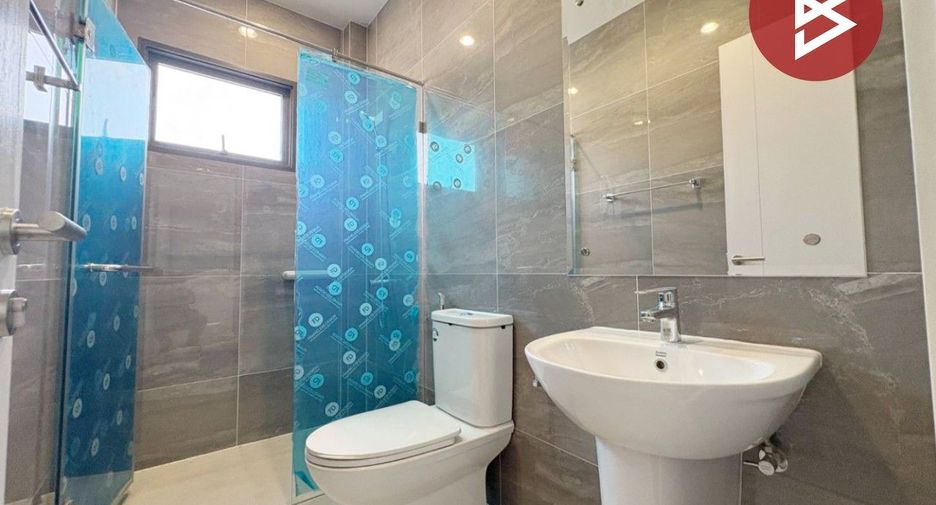 Casa en venta de 3 habitaciones en Bang Kruai, Nonthaburi
