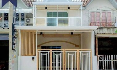 For sale 2 bedrooms townhouse in Bang Bua Thong, Nonthaburi
