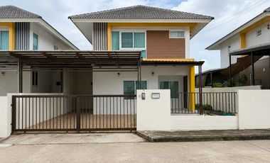 For sale 3 ベッドルーム house in Si Racha, Chonburi
