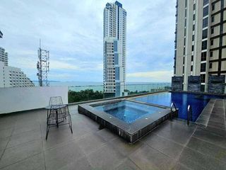 For rent 2 bedrooms condo in Bang Lamung, Chonburi