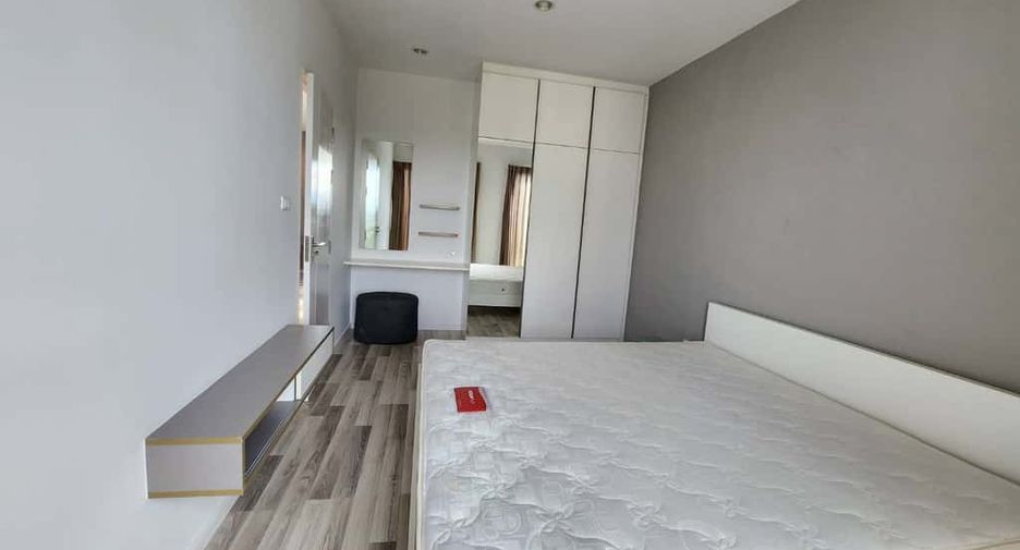 Condo en alquiler de 2 habitaciones en Mueang Chiang Mai, Chiang Mai
