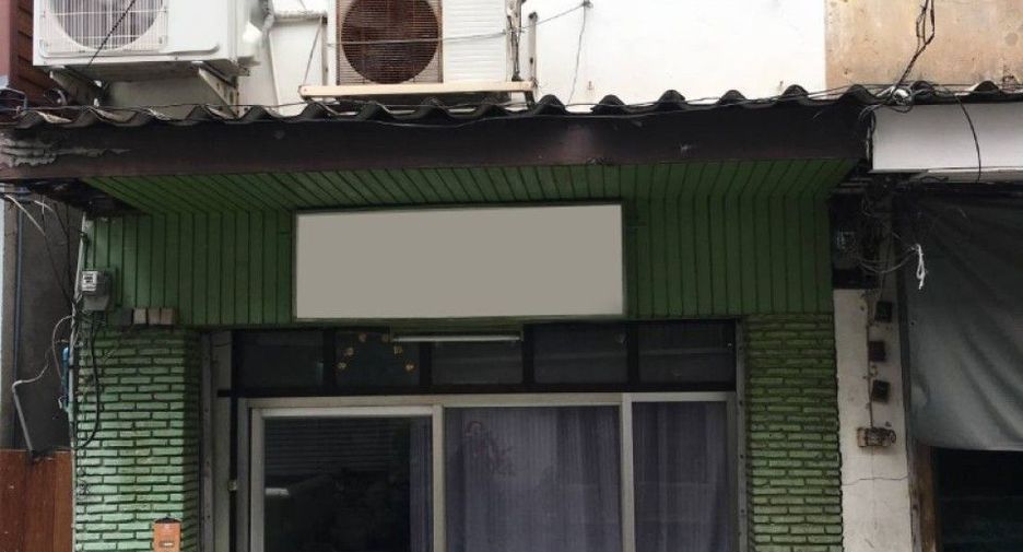 For sale 3 ベッドルーム retail Space in Dusit, Bangkok