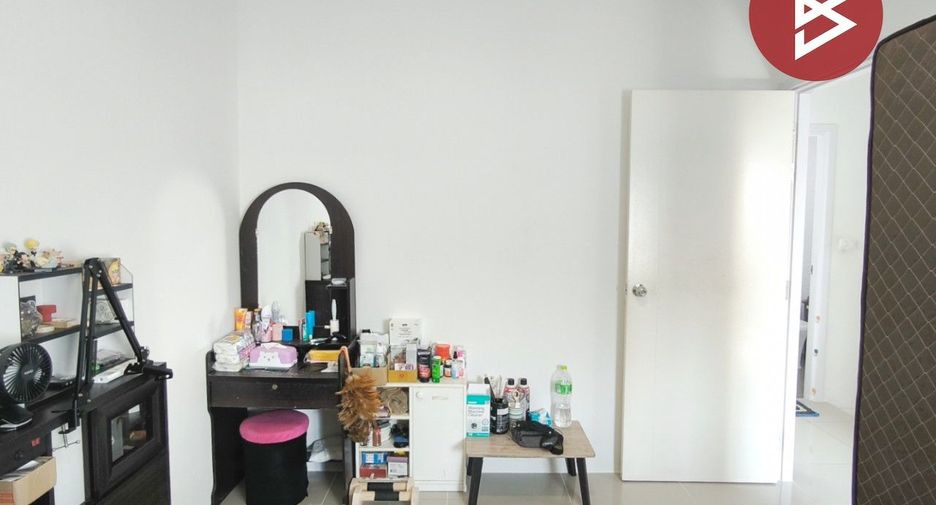 Reihenhaus zum Kauf mit 3 Zimmer in Bang Phli, Samut Prakan